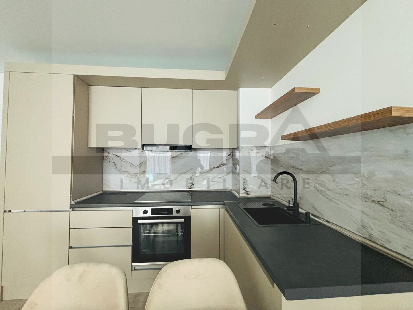 Apartament 3 camere modern, prima inchiriere, garaj,zona Golden Tulip - Poză 5