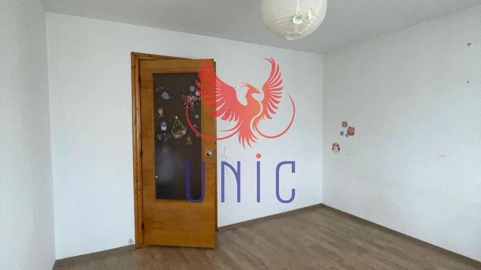 4 camere decomandate, V-uri - 1 Mai - Poză 11