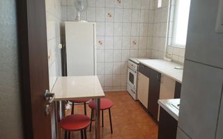 Apartament 2 camere ultracentral, mobilat modern, balcon închis - Poză 6