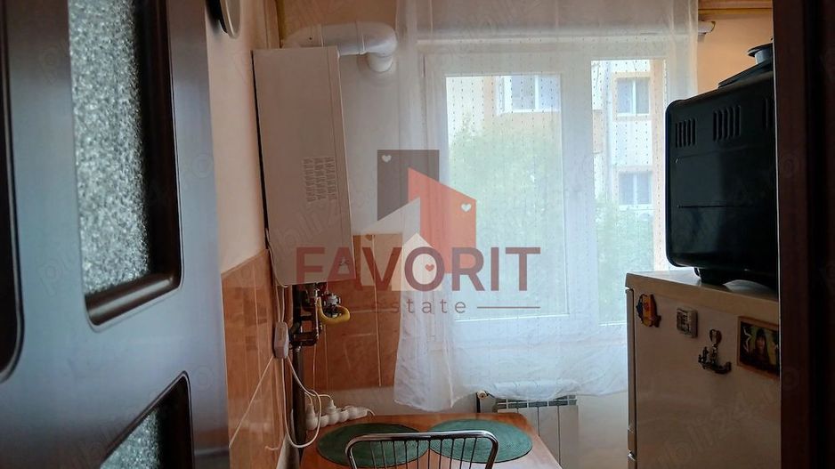 Etaj intermediar. Centrala termica proprie. Bloc izolat termic. - Poză 5