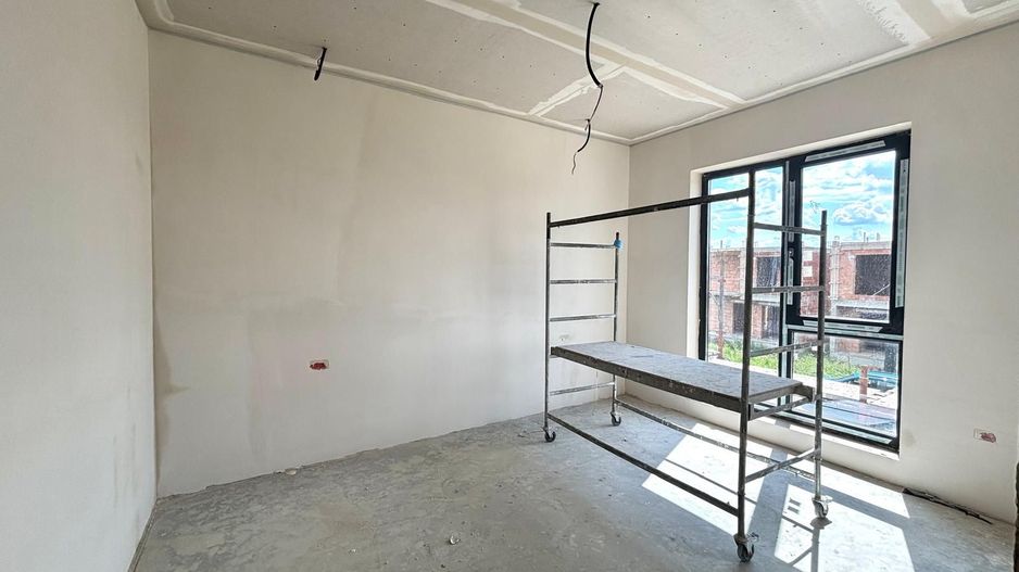 Casa individuala 5 camere - Sacalaz zona Primaverii - Poză 3