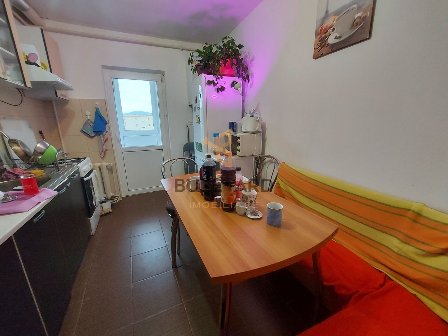 Apartament cu 2 camere dec. la 3 minute de Kaufland! - Poză 2