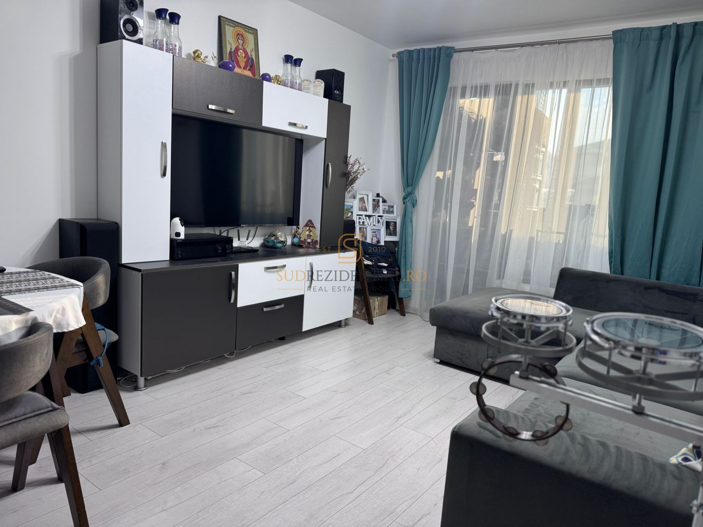Apartament 2 camere, 55 mp, parcare inclusa, mobilat modern, Sector 4 - Poză 4