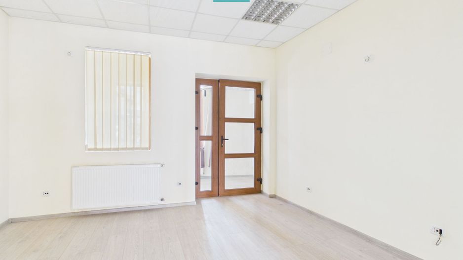 Spațiu central birou/locuință – Str. Primăriei - Poză 5