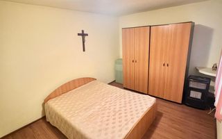 Casă de vânzare – Strada Ramadan - Poză 3