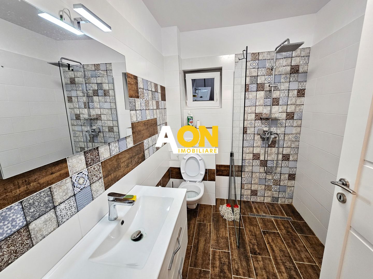 Apartament 2 camere, mobilat, utilat, 55 mp utili, etaj 2, Cetate - Poză 2