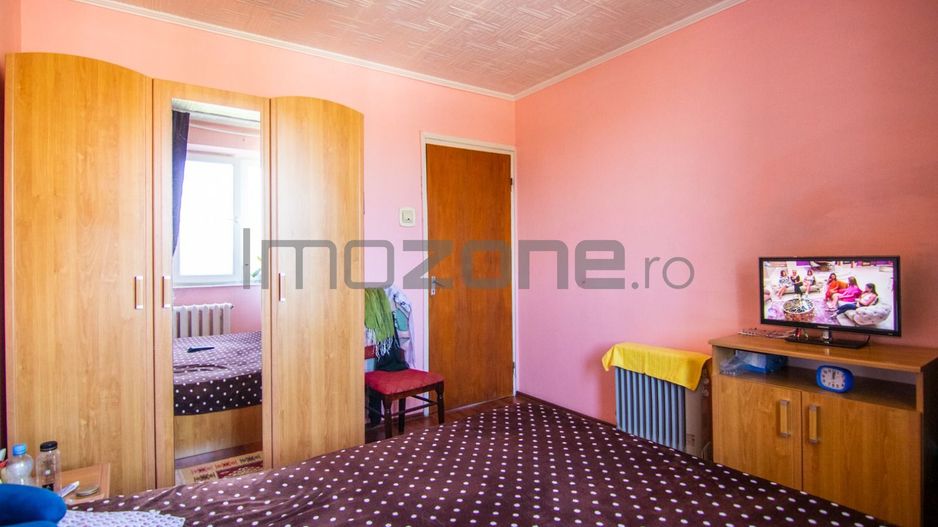 Gorjului, 3 camere la pret de 2, etaj 8/8, 69 mp, 2 bai, bucatarie mare, 1982 - Poză 11