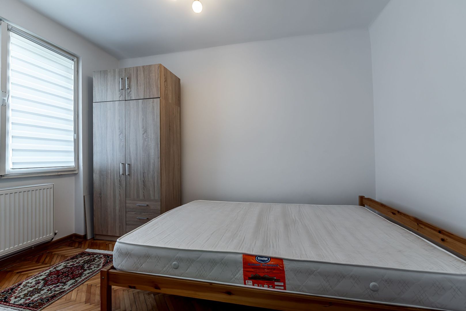 Câștigi o oră pe zi! Apartament cu 2 camere ultracentral, etaj 2 - Poză 2