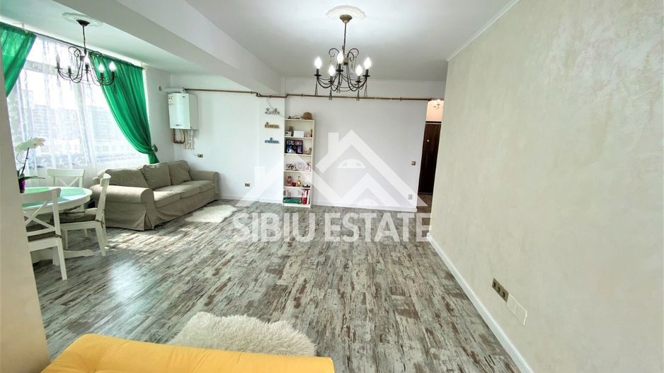 Apartament de vanzare cu 3 camere, suprafata.utila 70mp. - Poză 1