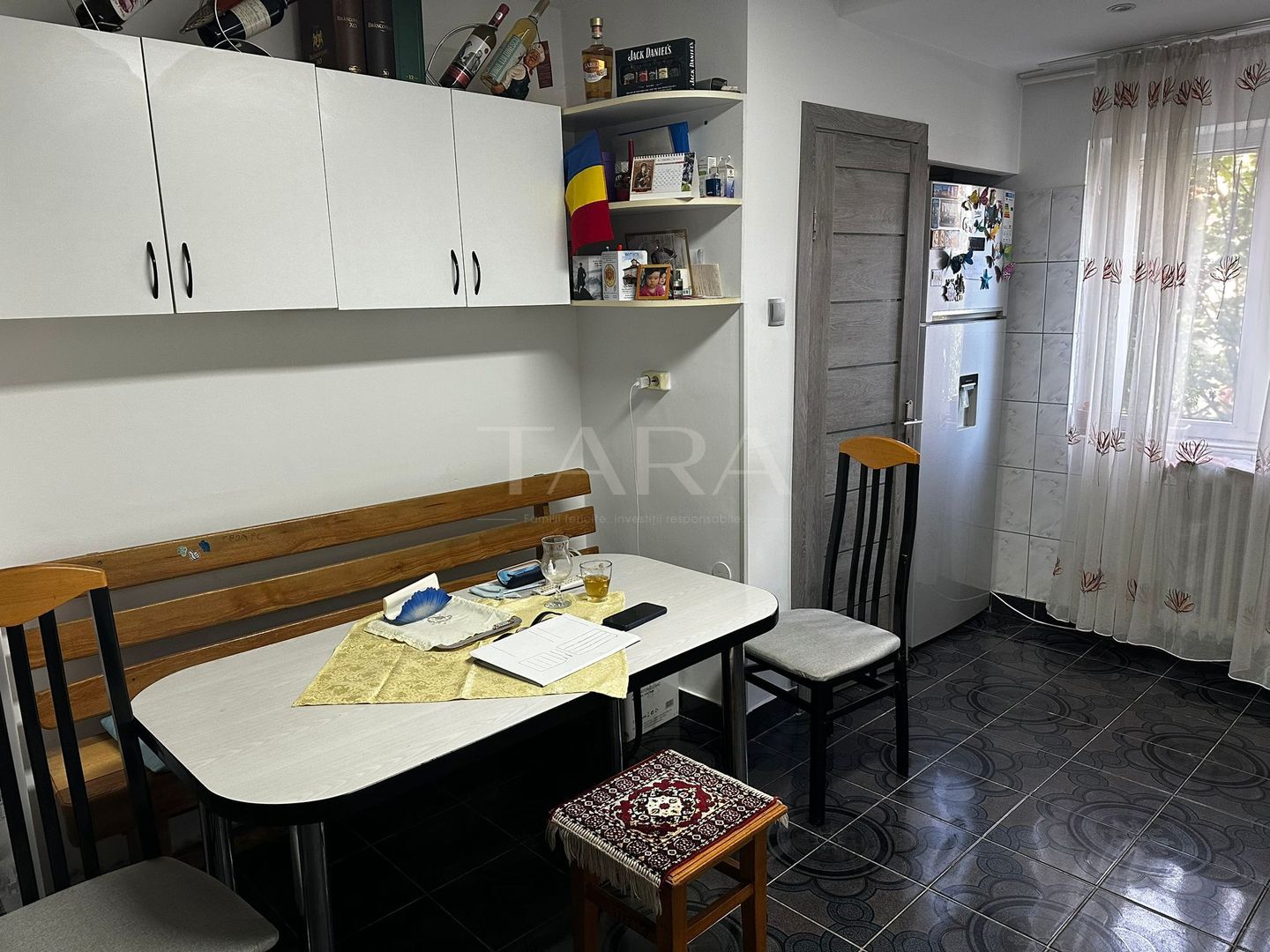 Apartament Deosebit cu 2 Camere, zona Între Lacuri, Iulius Mall. - Poză 4
