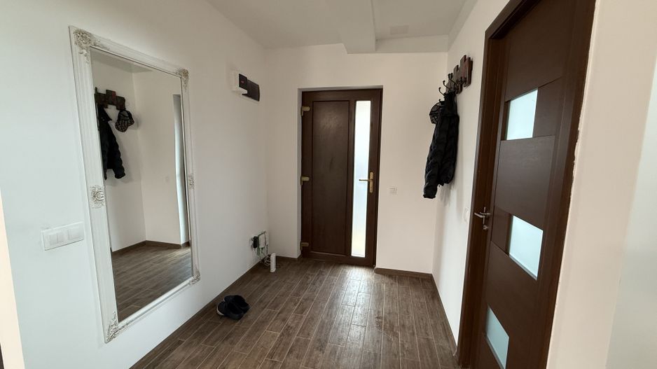 Casă single de vânzare - Cartier Izvor - Poză 17