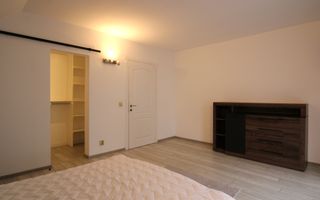 Casa individuala, zona Brytim, 4 camere + 2 bai, centrala proprie. - Poză 22