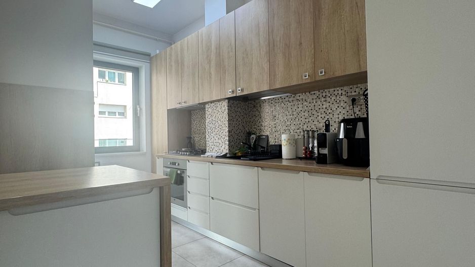 2 camere| TERASA 24MP | PIATA VICTORIEI- BANU MANTA-1MAI - Poză 8