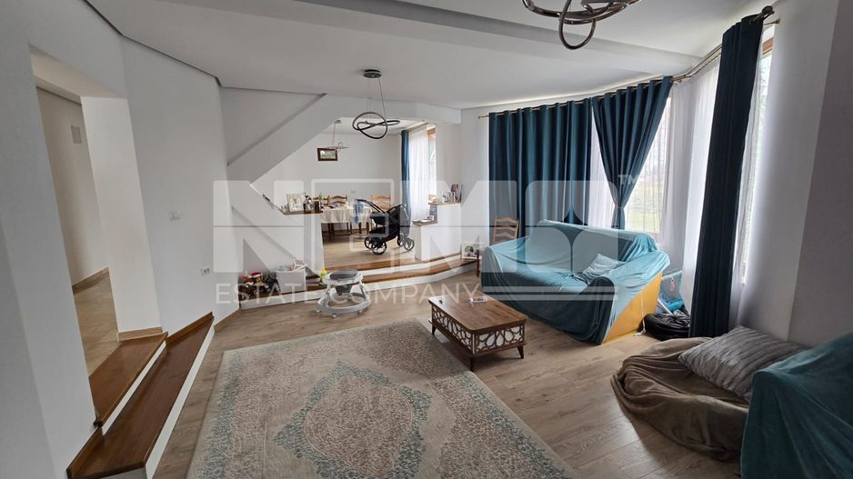 Casă spațioasă la 650000 de euro I Volovăț - Poză 1