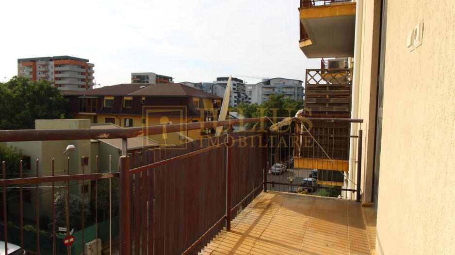 Zona Aradului, 4 camere + 2 bai, centrala proprie - Poză 18