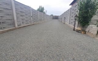 Casa 10 camere, 1000 mp teren, la asfalt, Barabant - Poză 25