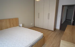 Apartament cu 3 camere de închiriat în zona Nord - Poză 15