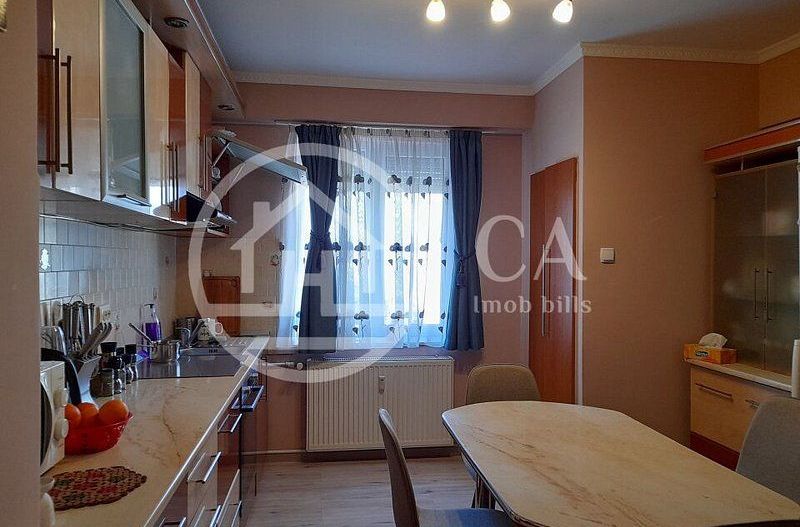 Apartament cu 4 camere de vanzare in Velenta, Oradea - Poză 2