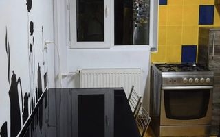 De vanzare apartament 4 camere Crangasi - Poză 9