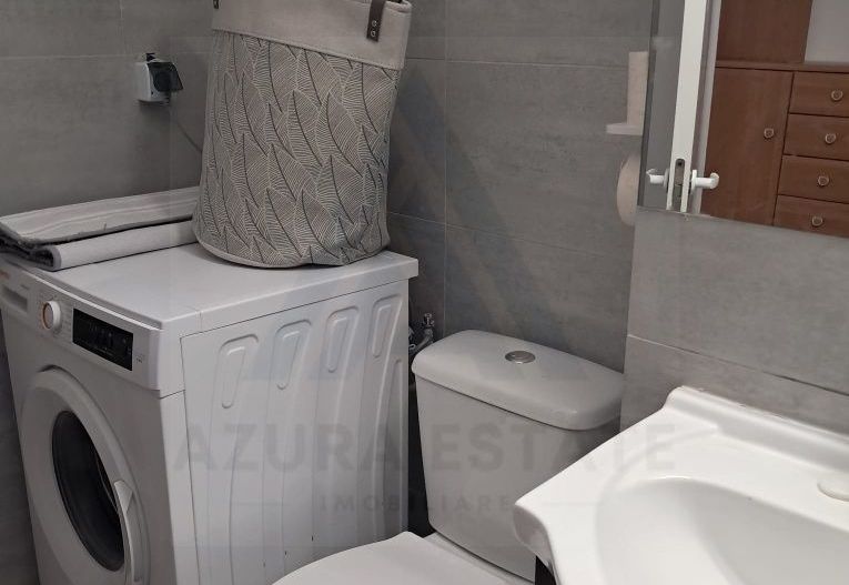 Garsoniera decomandata 44 mp utili etaj 1 zona Lazaret - Poză 7