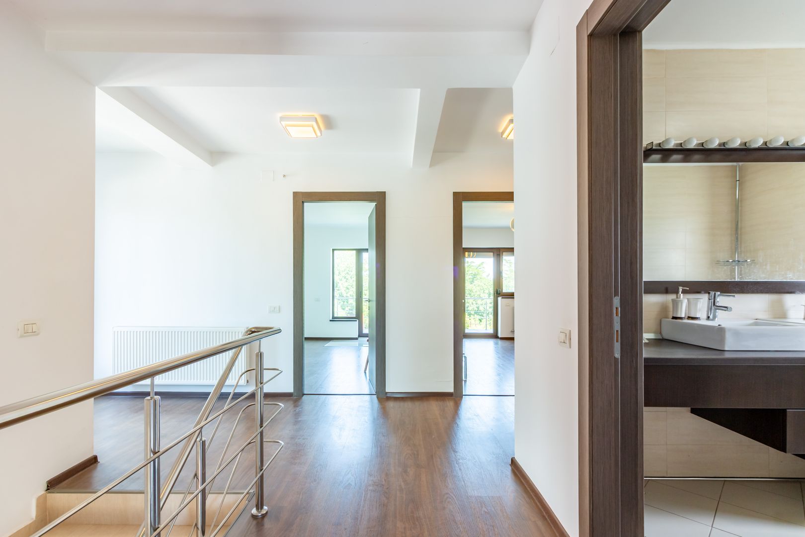 Casă / Vilă cu 5 camere de vânzare Alexandriei/Ion Conea - Poză 37