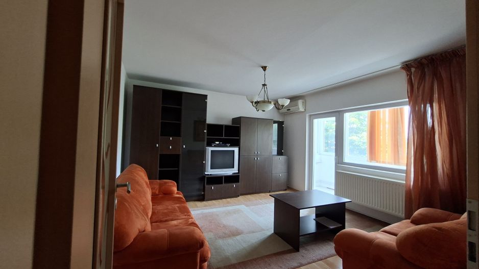 Apartament cu 3 camere,  decomandat,  5 minute de Iulius Mall,  garaj - Poză 5
