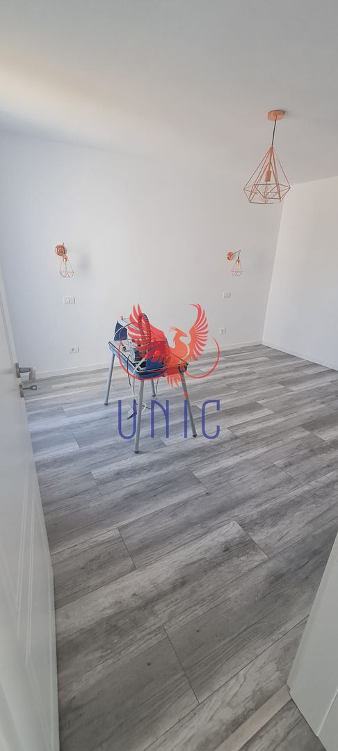 Casa finisata ultramodern, Isalnita - Poză 5