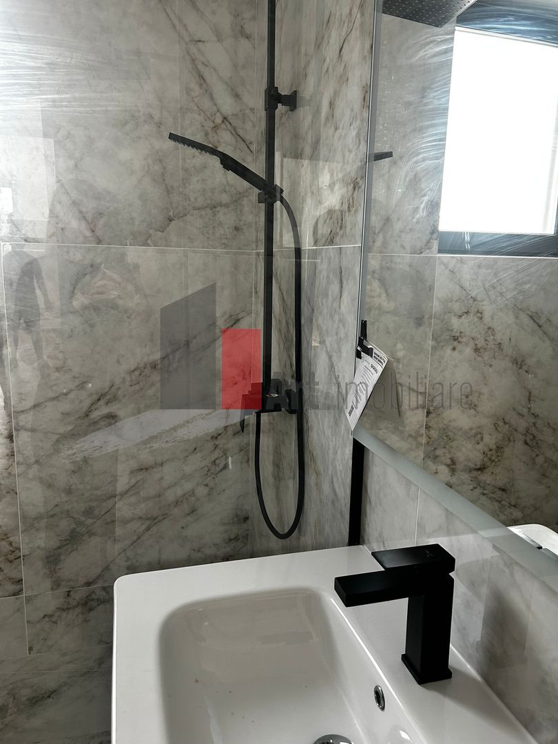 Apartament cu 3 camere - Zona Unirii - Poză 4