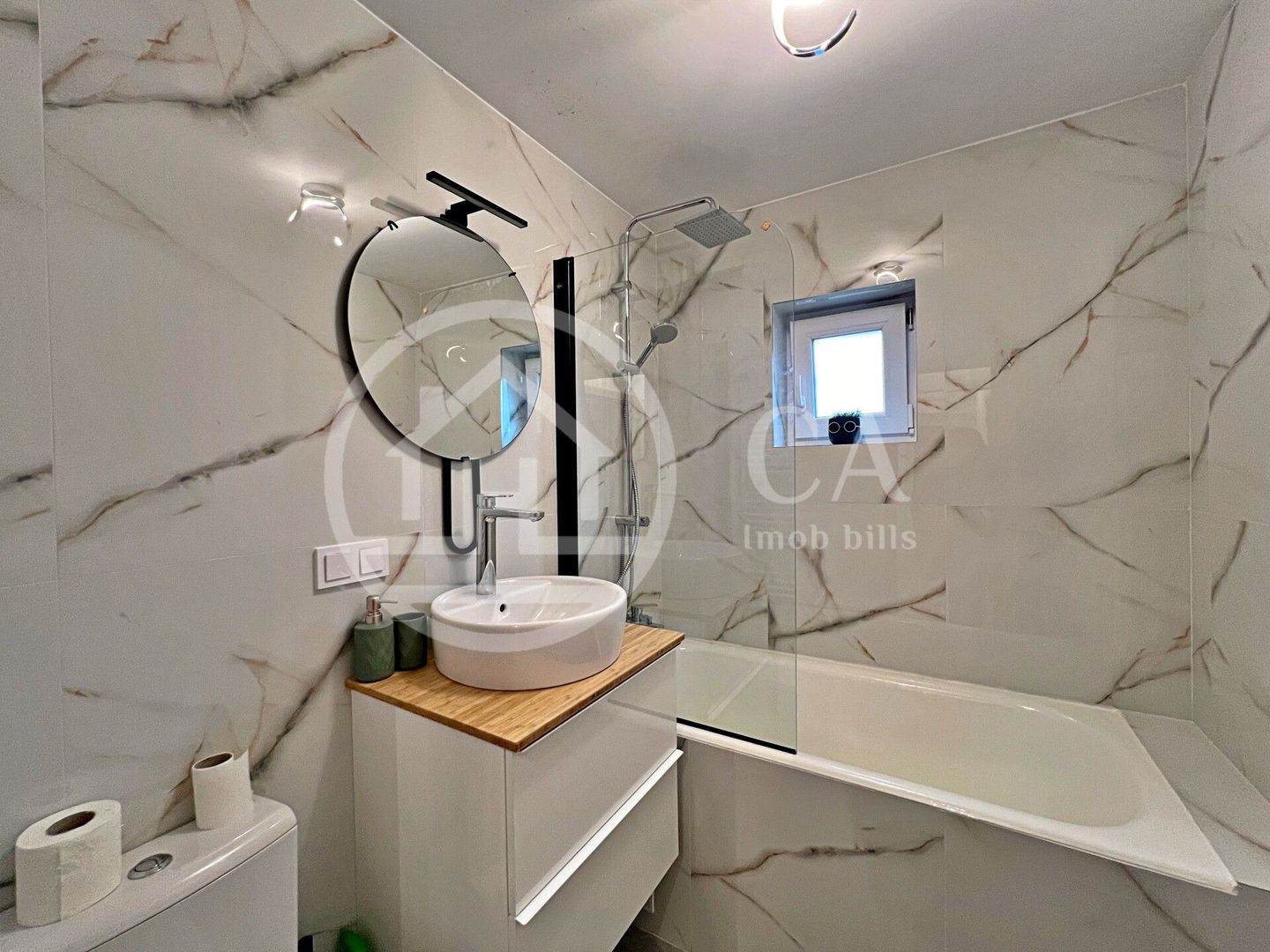 Apartament cu 3 camere de inchriat in zona Decebal, Oradea - Poză 9