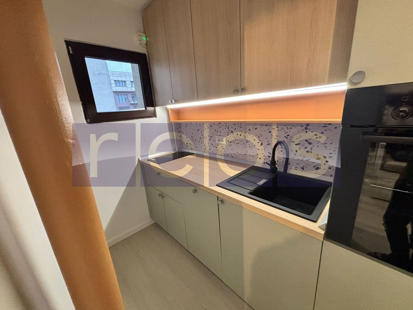 VANZARE GARSONIERA 20MP NOU RENOVATA MOBILATA ALBA IULIA DESIGN INTERIOR - Poză 9