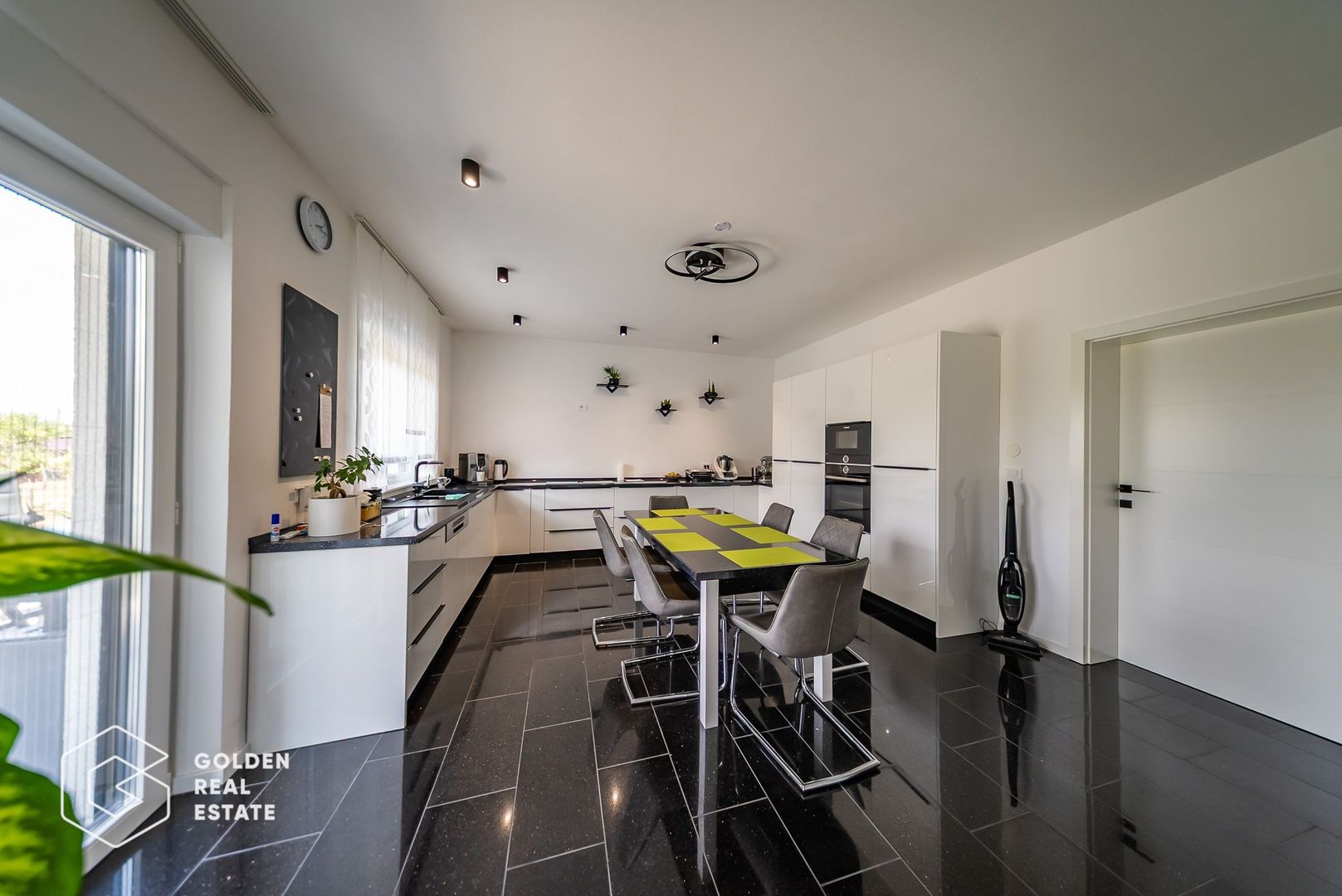 Casa noua in Frumuseni, teren 1327mp, comision 0% - Poză 5