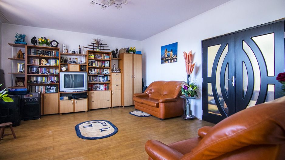 Casa /Vila individuala, 5 camere, teren 1000 mp, zona verde, linistita - Poză 8