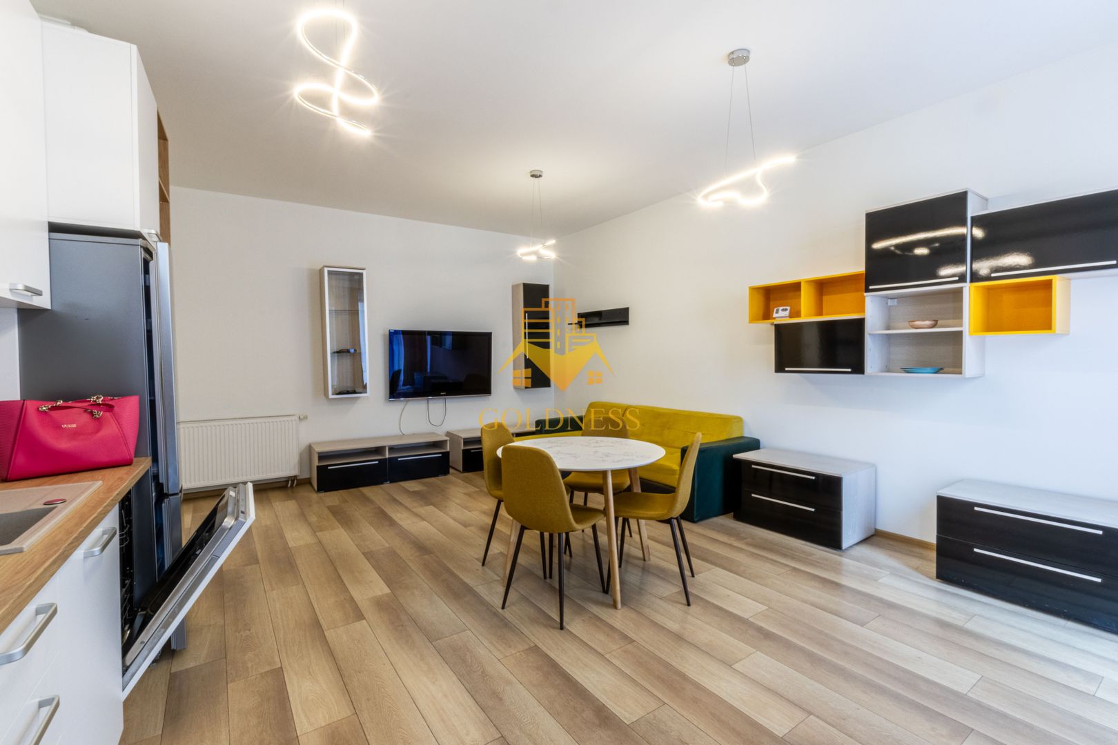 3 camere, modern, semicentral, zona Mihai Viteazu, bloc nou, parcare - Poză 14