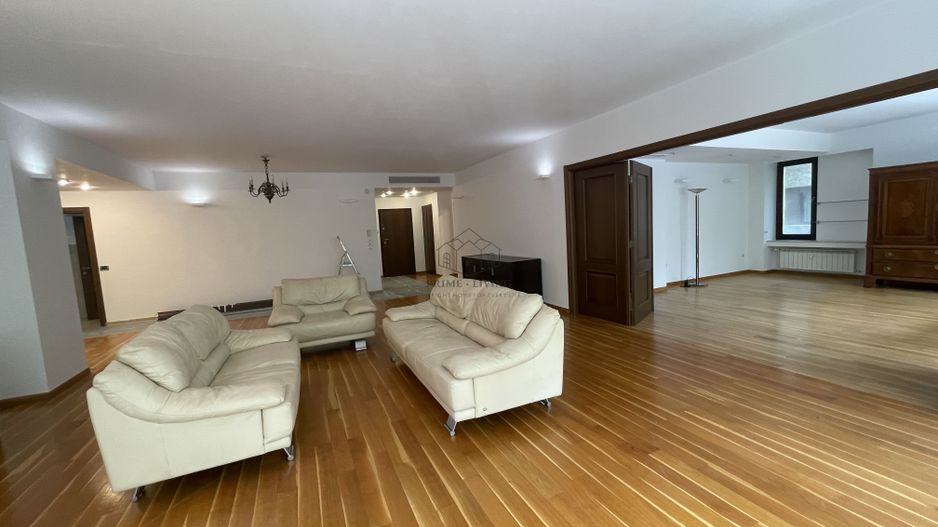 APARTAMENT SUPER CU 4 CAMERE IN DOROBANTI CAPITALE - Poză 1