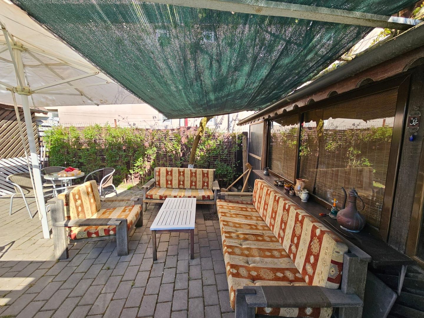 Pensiune de vanzare in Costinesti la doar 0.9 m distanta de plaja - Poză 4