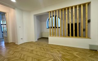 Vila Interbelica Restaurata | Pretabil Birouri - Showroom - Poză 3