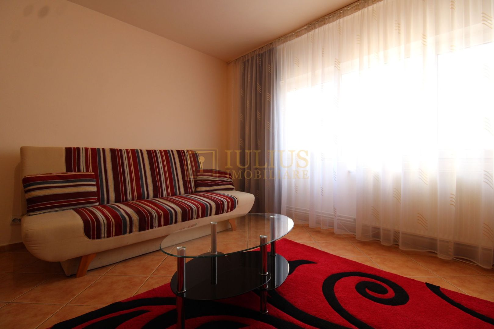 Decomandat, centrala proprie, zona Lunei - Complex Studentesc. - Poză 3