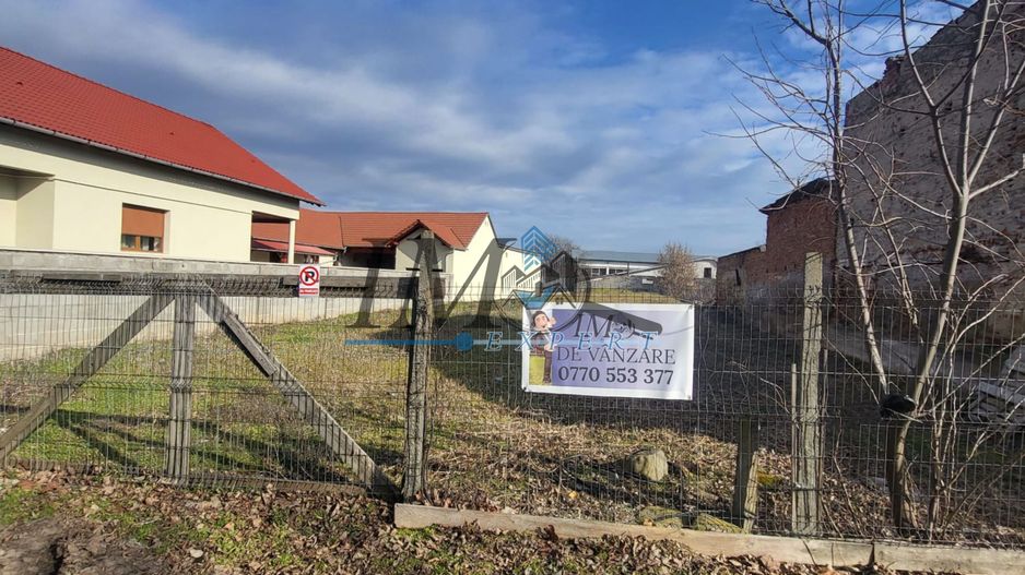 Teren intravilan in Vintu de Jos - Poză 1