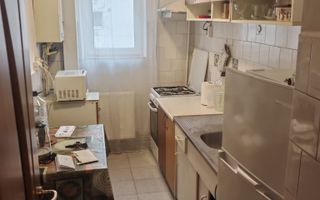 Apartament 2 camere decomandat, insorit, centrala proprie – Tractorul - Poză 5