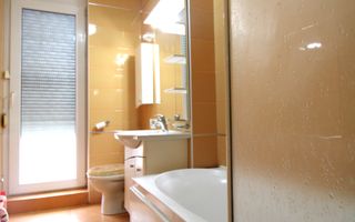 2 camere, centrala proprie, 1 loc parcare, boxă / Armoniei lângă Complex Iris - Poză 11