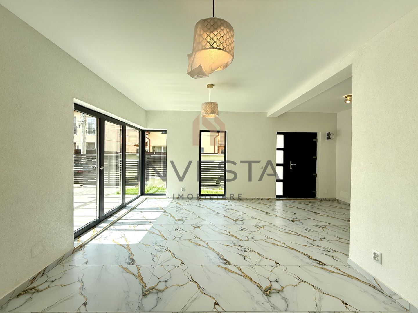 Case tip duplex – 115 mp utili fiecare, parcare in curte zona BT arena - Poză 1