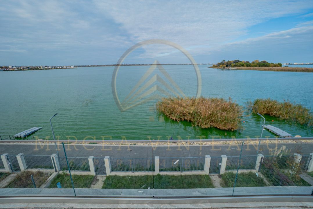 Ovidiu - Casă spectaculoasă , primul rand, cu vedere frontala  spre lac - Poză 9