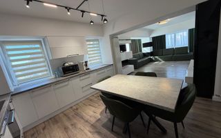 3 Decomandate-Etaj 2-Centrala termica-83mp-Mobilat-Utilat-Liber - Poză 11