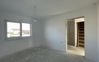 Duplex nou cu 4 camere, amplasament excelent în Moșnița Veche - Poză 17
