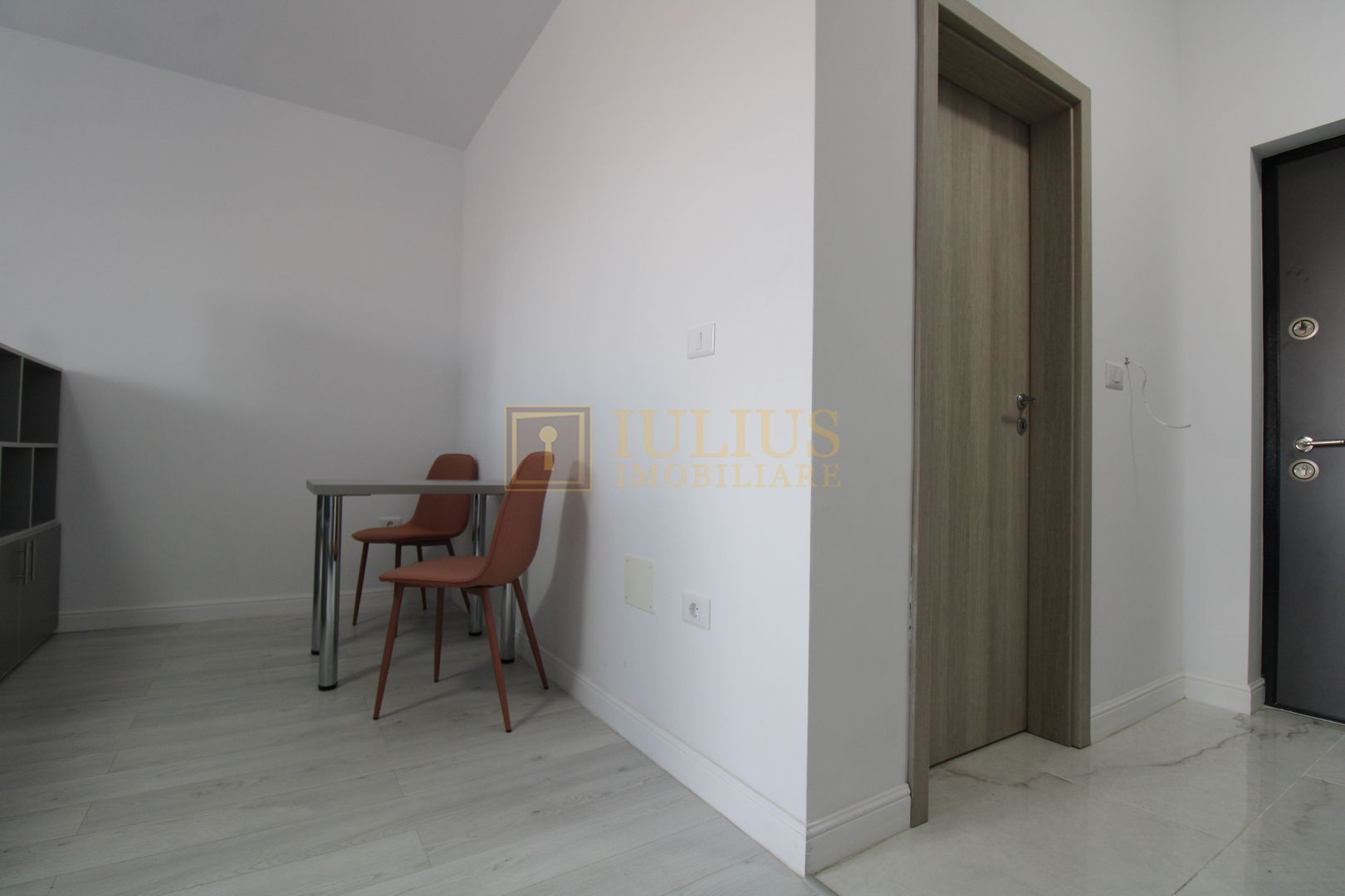 Studio de inchiriat in zona de sud a orasului; la prima inchiriere ! - Poză 9