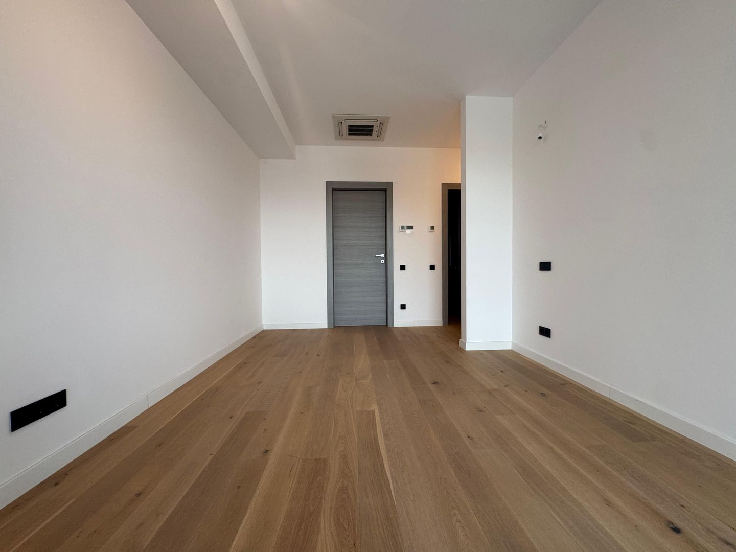 3 camere PREMIUM| 116.55 MP + 17 MP terasa - Poză 5