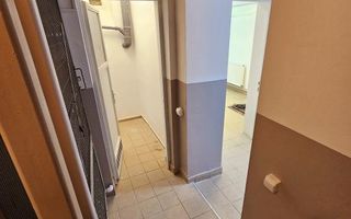 🏢 Spațiu de birouri – 5 camere, 3 băi – Mansardă vilă, Central - Poză 54