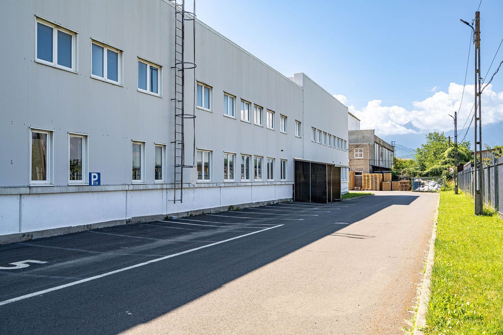 Spatiu industrial Rasnov - service charge inclus - Poză 23