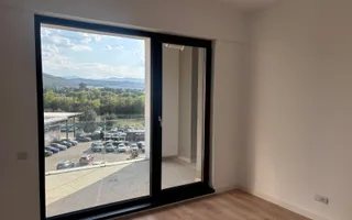 Apartament  de vanzare/ Zona BMW :Floresti - Poză 21
