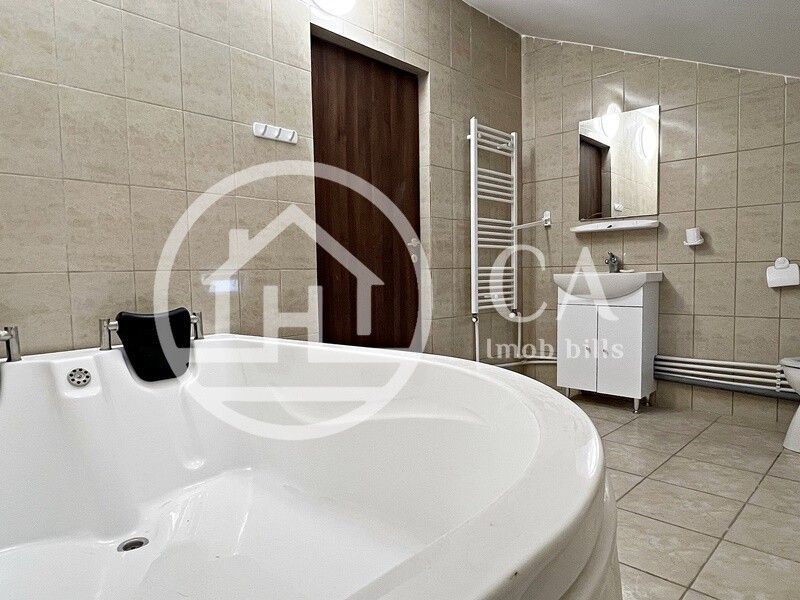 Casă de închiriat cu 5 camere în Cartierul Tineretului, Oradea - Poză 6